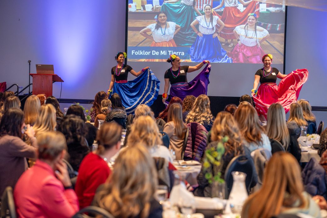 multicultural-dancers-at-women's-network-luncheon