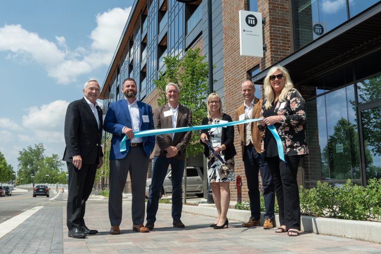 Swiss Re Ribbon Cutting