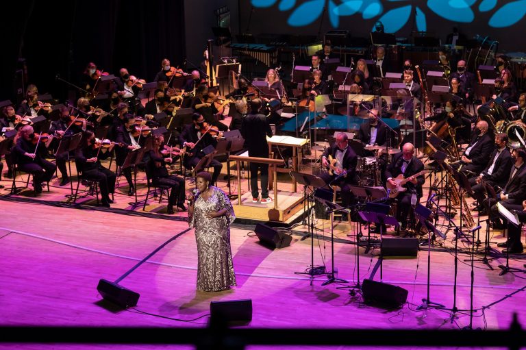 fort-wayne-philharmonic-performance