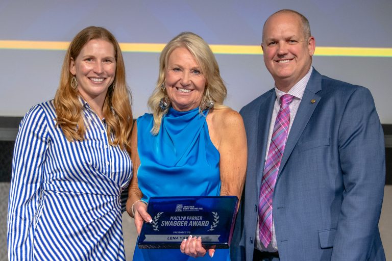 Lena Yarian receiving the GFW Inc. 2025 Maclyn Parker Swagger Award